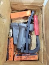Lyman 450 Bullet Sizer & Lubricator Lyman 450 bullet sizer and lubricator, comes with some bullet lu