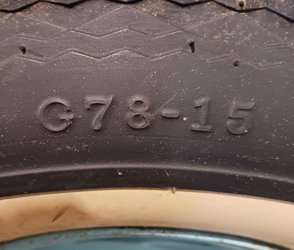 SET of 4 1955-57 Painted Wheels and  G78-15 Tires