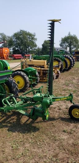 John Deere No. 5 mower