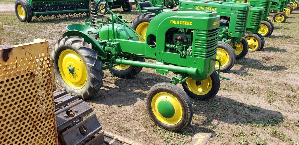 John Deere L