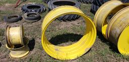 John Deere rim