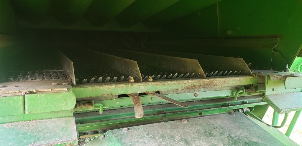 John Deere 6620 Titan II 1 owner, heavy duty rear axle, 1988 last year built, 1600 hours, farmer ret