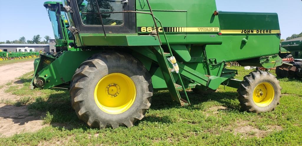 John Deere 6620 Titan II 1 owner, heavy duty rear axle, 1988 last year built, 1600 hours, farmer ret