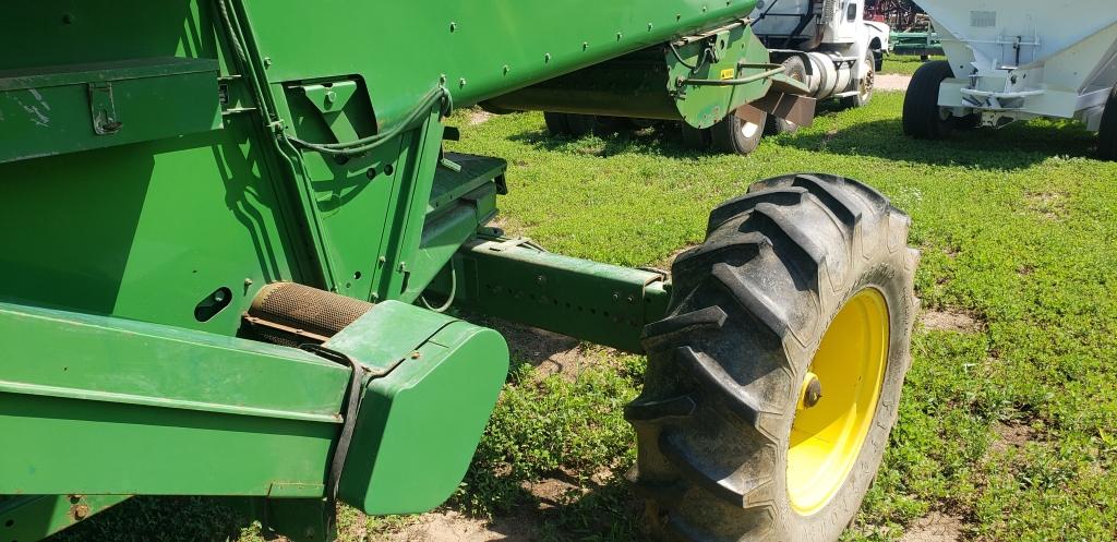 John Deere 6620 Titan II 1 owner, heavy duty rear axle, 1988 last year built, 1600 hours, farmer ret