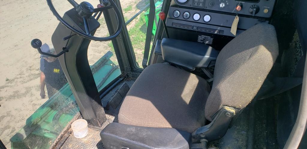 John Deere 6620 Titan II 1 owner, heavy duty rear axle, 1988 last year built, 1600 hours, farmer ret
