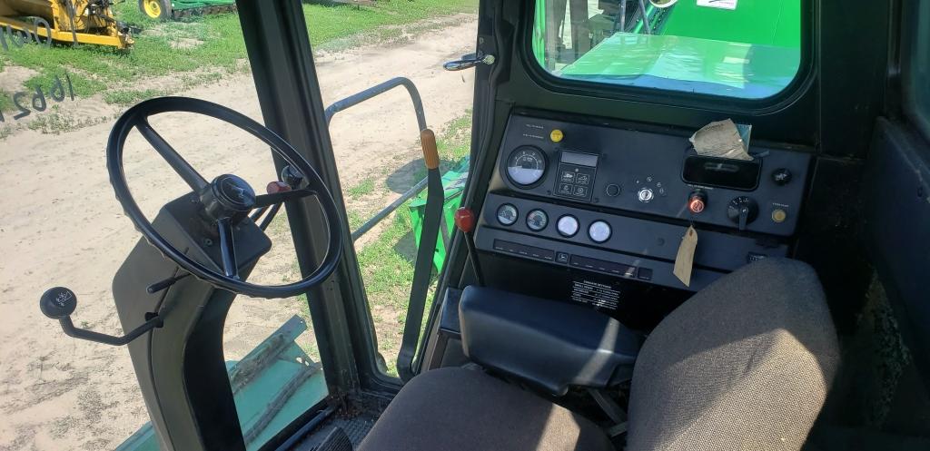 John Deere 6620 Titan II 1 owner, heavy duty rear axle, 1988 last year built, 1600 hours, farmer ret