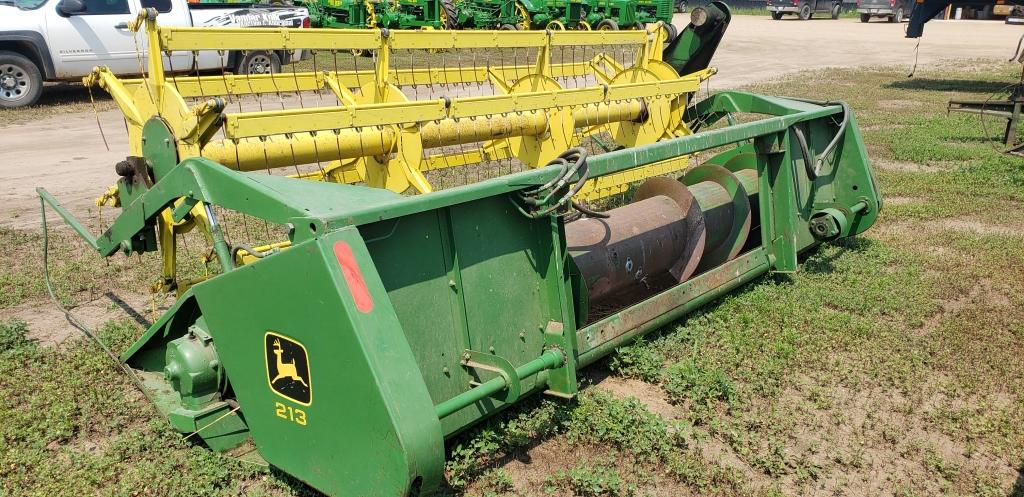 John Deere 213 grain head rigid