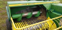 John Deere 336 square baler with thrower