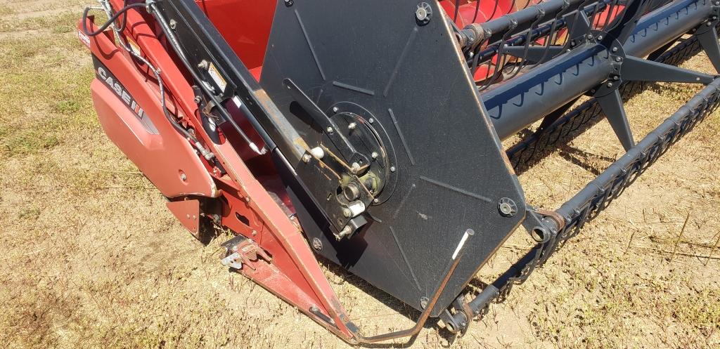 Case IH 2010 25' grain head