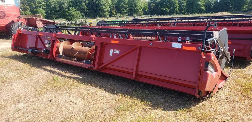 Case IH 2010 25' grain head
