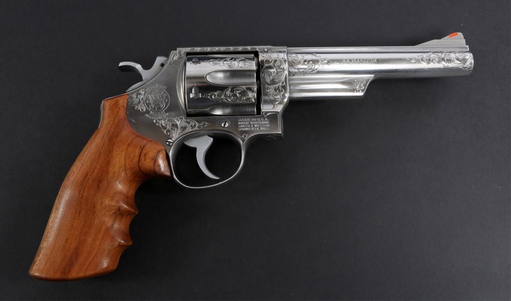 ENGRAVED SMITH & WESSON MODEL 629 WITH LETTER