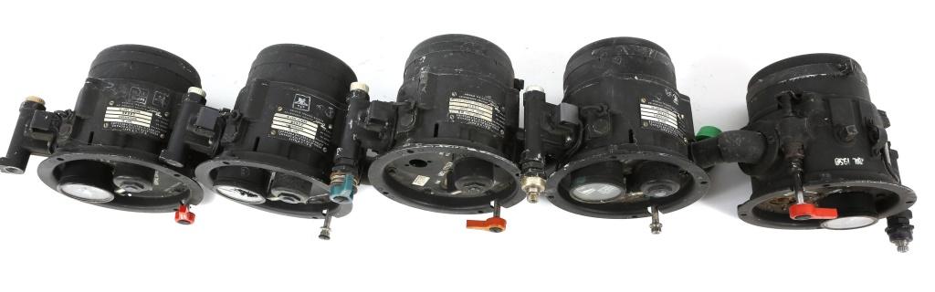 US NAVY PILOT OXYGEN MASK BENDIX REGULATOR LOT
