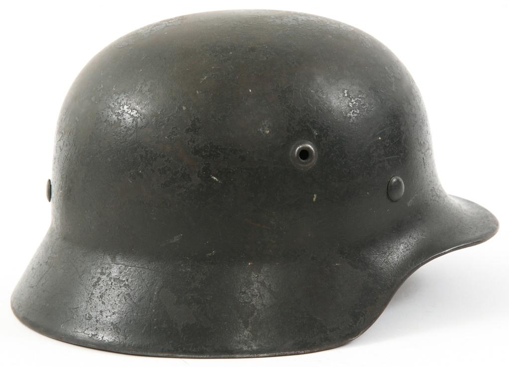 WWII GERMAN ARMY M40 SINGLE DECAL COMBAT HELMET