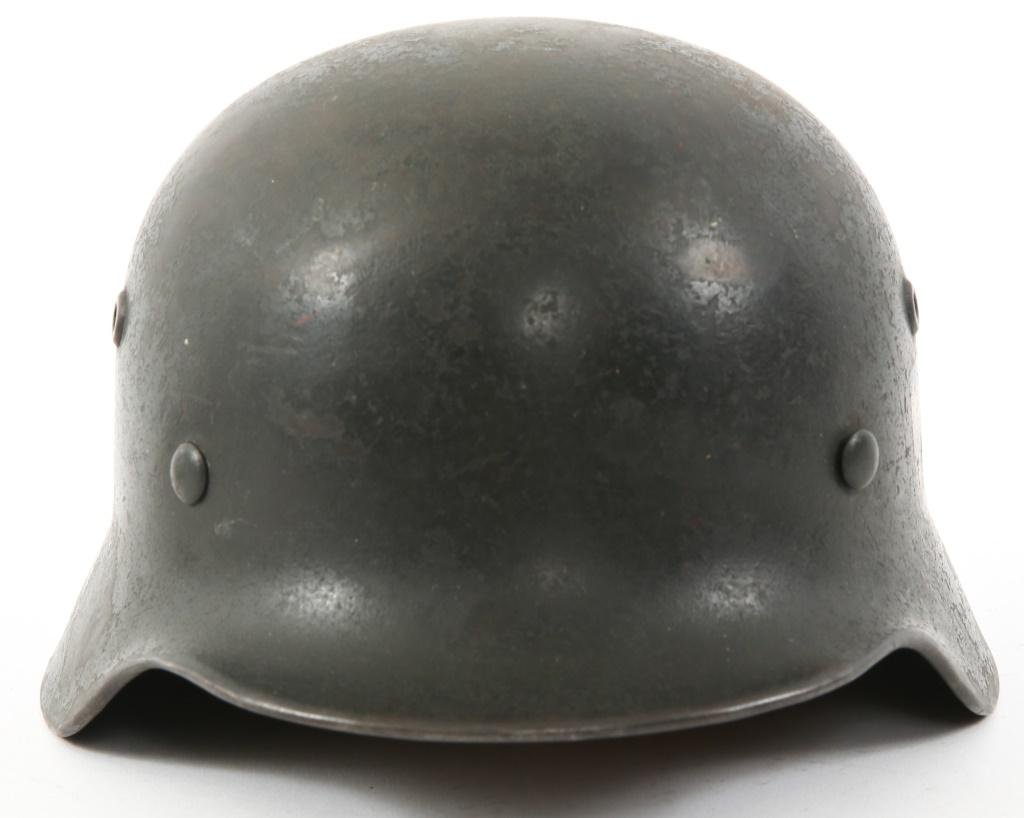 WWII GERMAN ARMY M40 SINGLE DECAL COMBAT HELMET