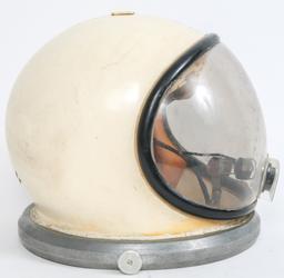 USAF ROCKET FUEL HANDLERS HELMET FOR REFCO SUIT