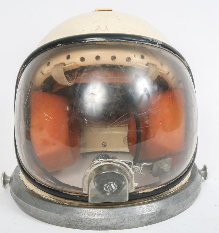 USAF ROCKET FUEL HANDLERS HELMET FOR REFCO SUIT