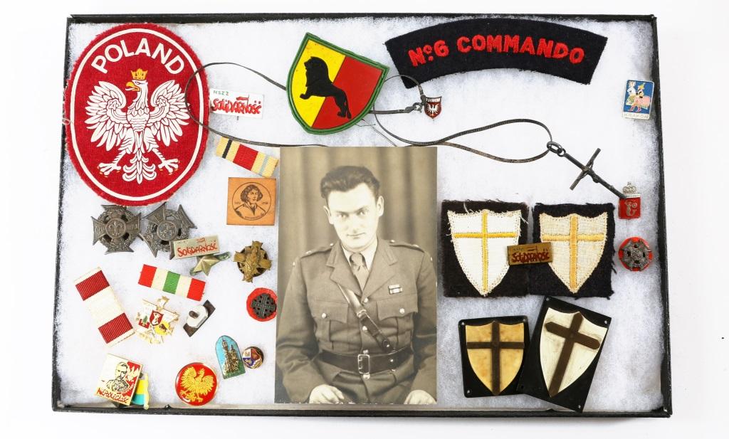 WWII POLISH OFFICER DRESS UNIFORM NAMED GROUPING