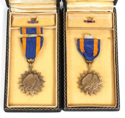 WWII US AAF AIR MEDAL WITH CASE LOT OF 2
