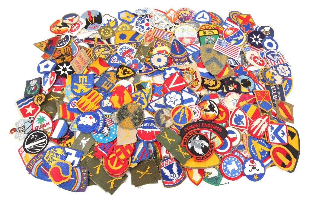 WWII - VIETNAM US ARMY PATCH MIXED LOT OF 200