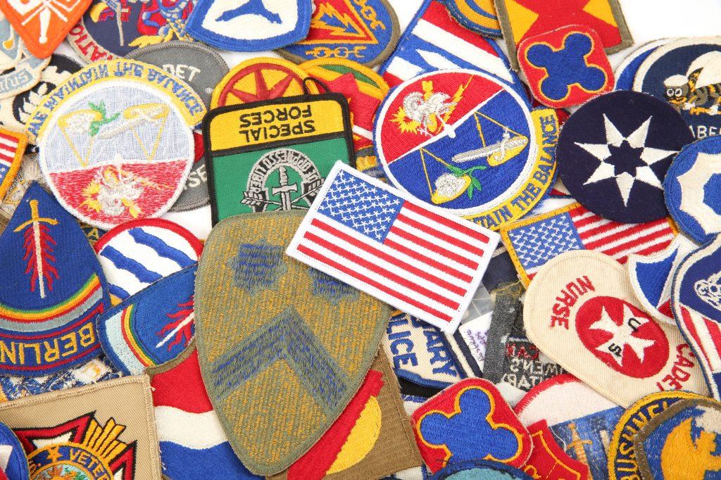 WWII - VIETNAM US ARMY PATCH MIXED LOT OF 200