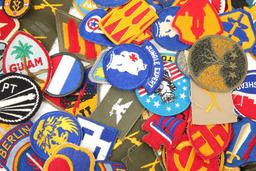 WWII - VIETNAM US ARMY PATCH MIXED LOT OF 200
