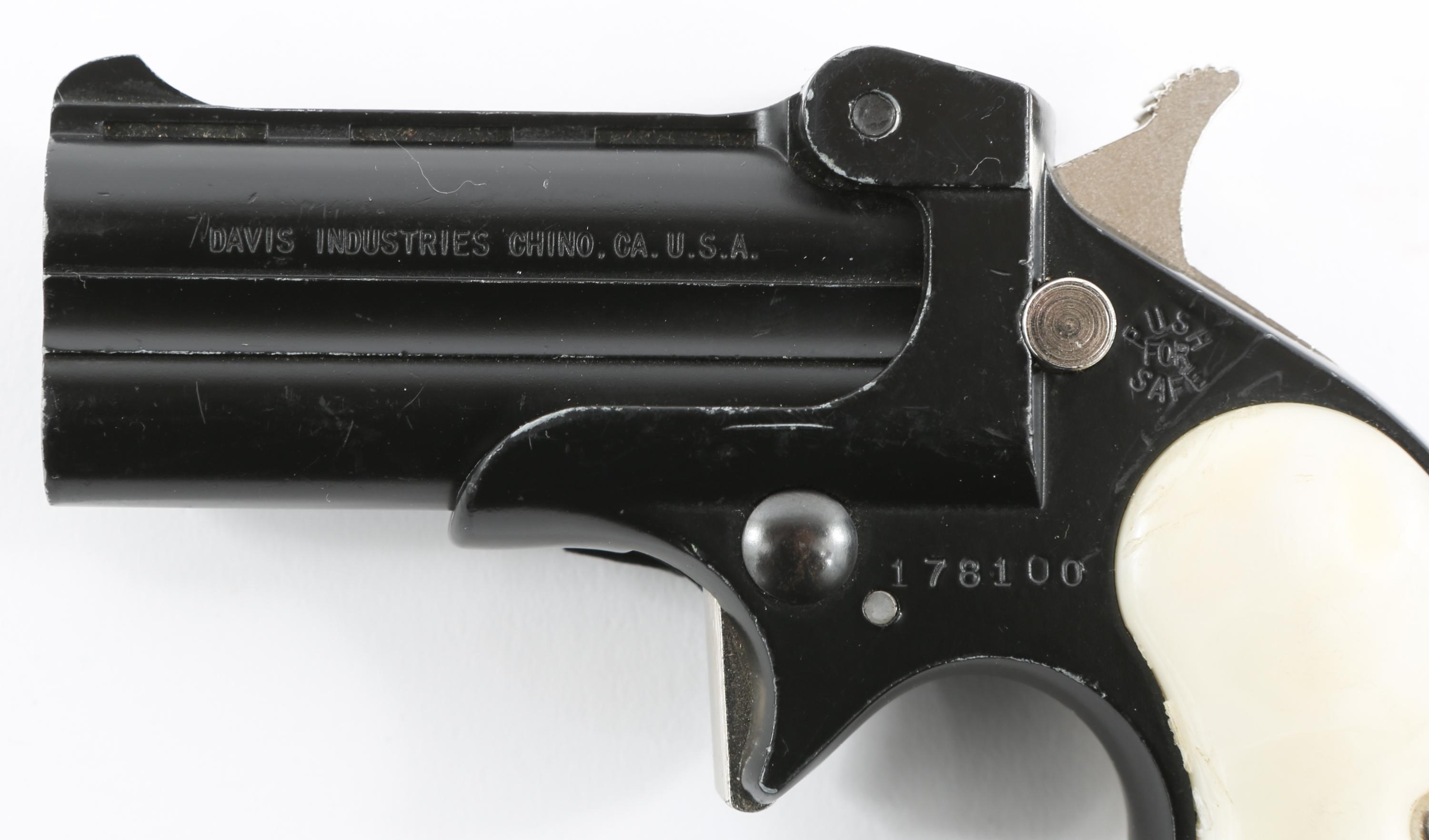 DAVIS INDUSTRIES MODEL D-25 .25 ACP DERRINGER