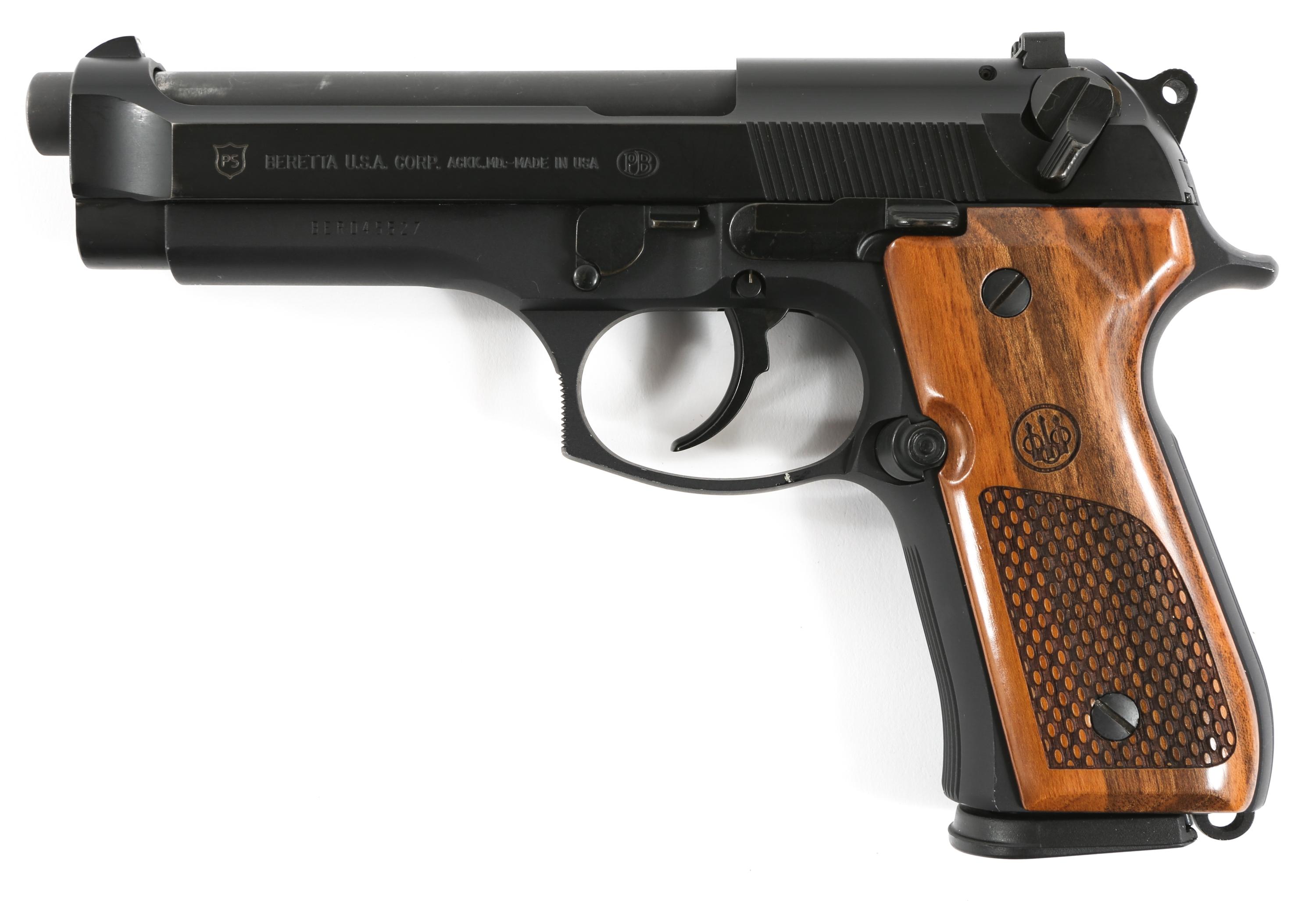 BERETTA MODEL 96 .40 CALIBER SEMI AUTOMATIC PISTOL