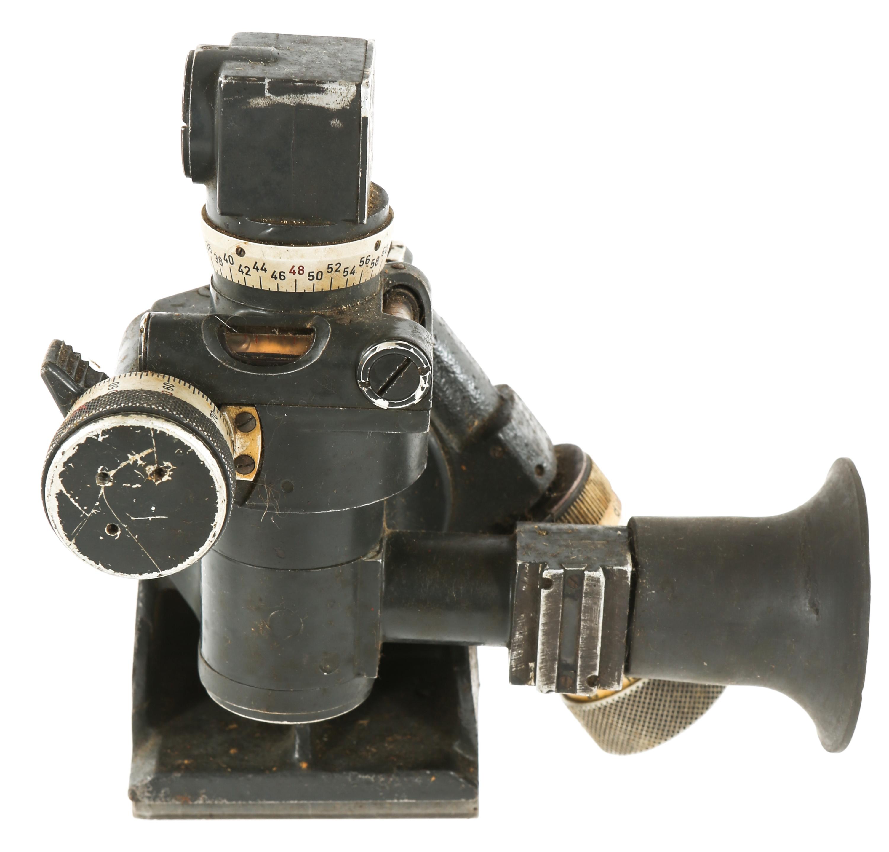WWII GERMAN VOIGTLANDER M.G. Z.40 SCOPE WITH CASE