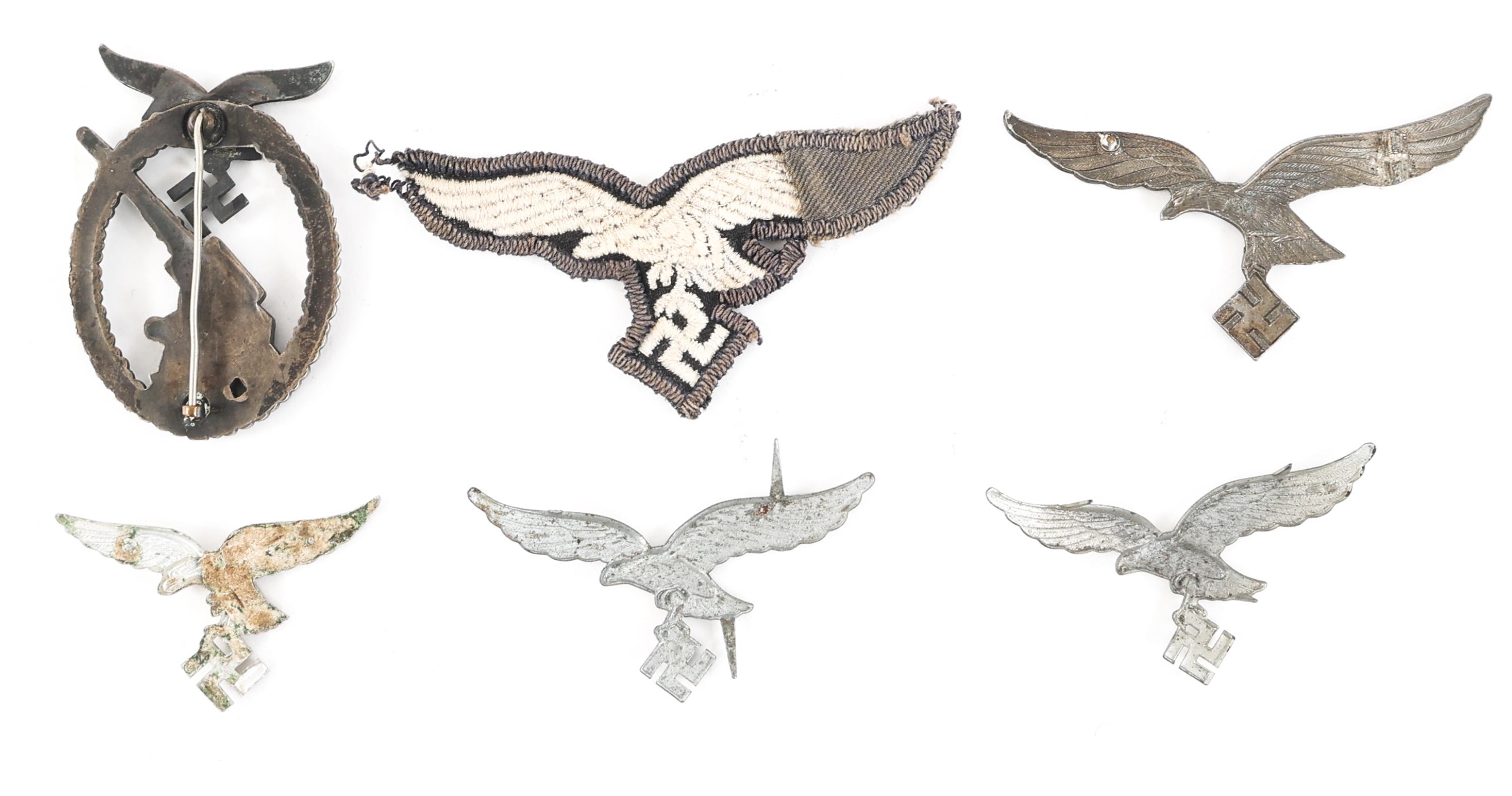 WWII LUFTWAFFE MARKSMANSHIP LANYARD & INSIGNIA LOT