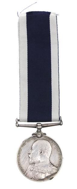 BRITISH EDWARD VII ROYAL NAVAL LONG SERVICE MEDAL