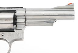 SMITH & WESSON MODEL 66-1 357 MAG CALIBER REVOLVER