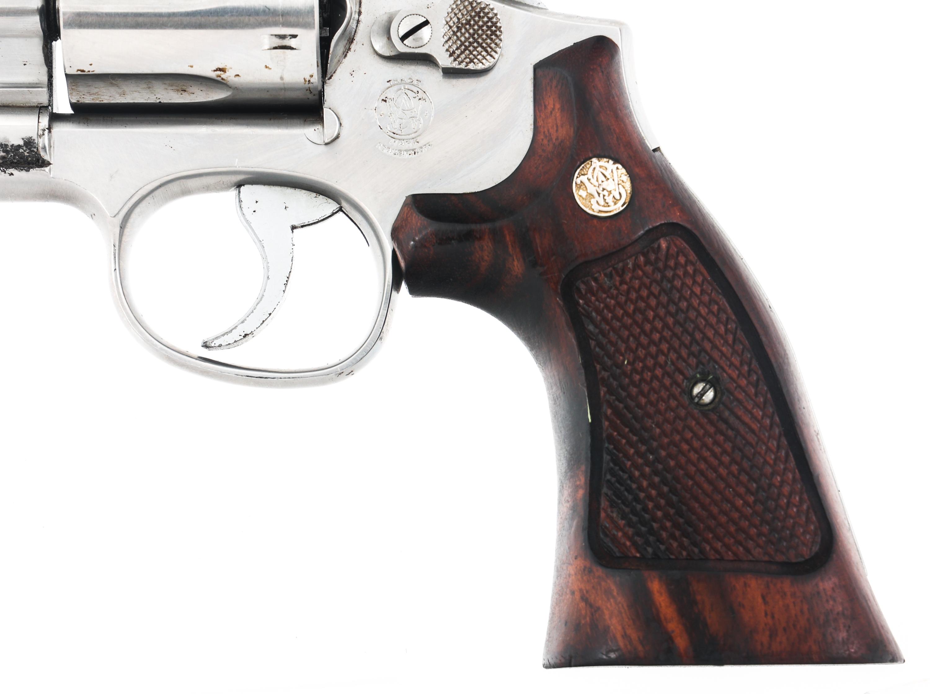 SMITH & WESSON MODEL 66-1 357 MAG CALIBER REVOLVER