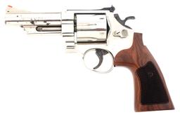 SMITH & WESSON MODEL 57 .41 MAG CAL DA REVOLVER