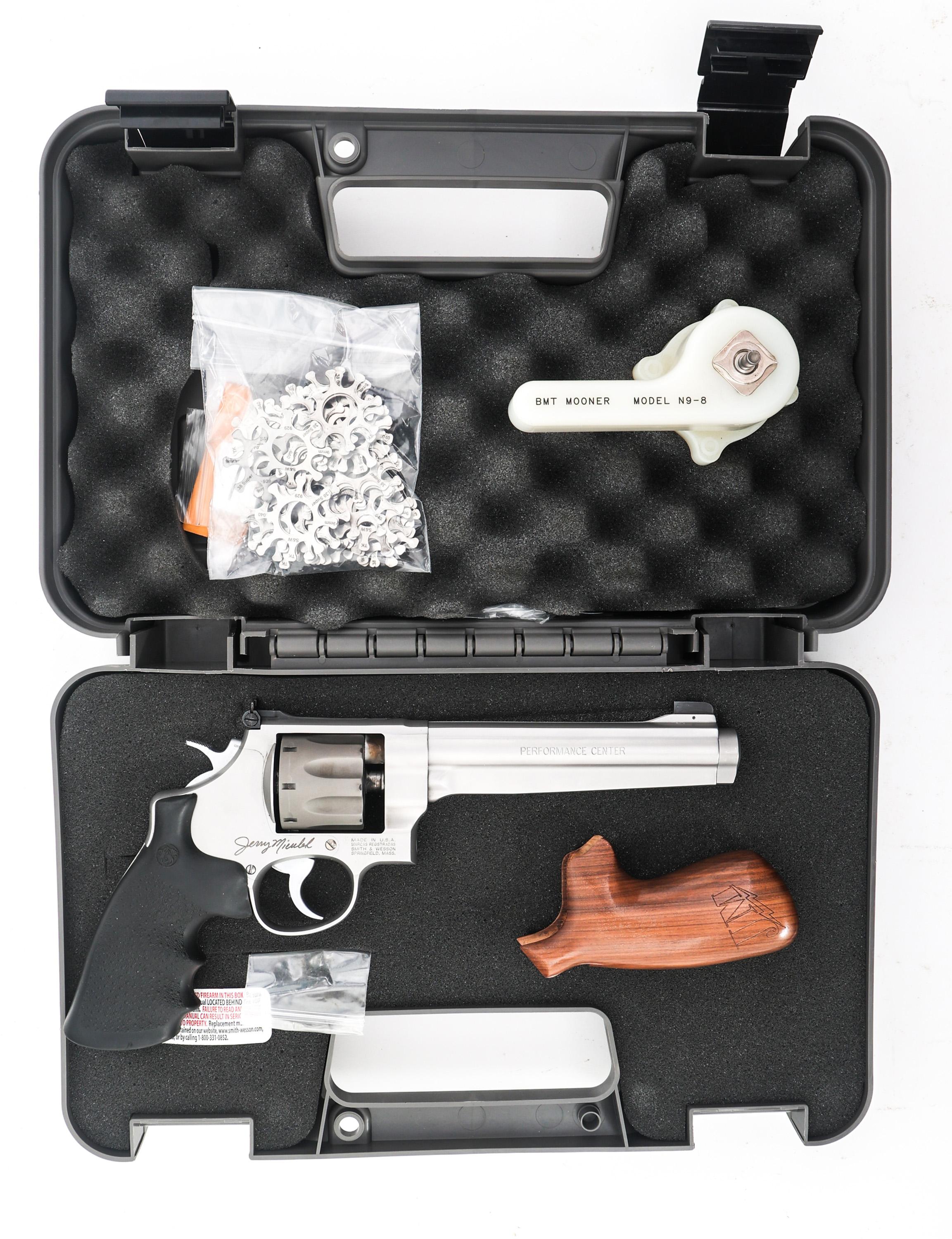 S&W JERRY MICULEK PERFORMANCE CENTER M929 REVOLVER