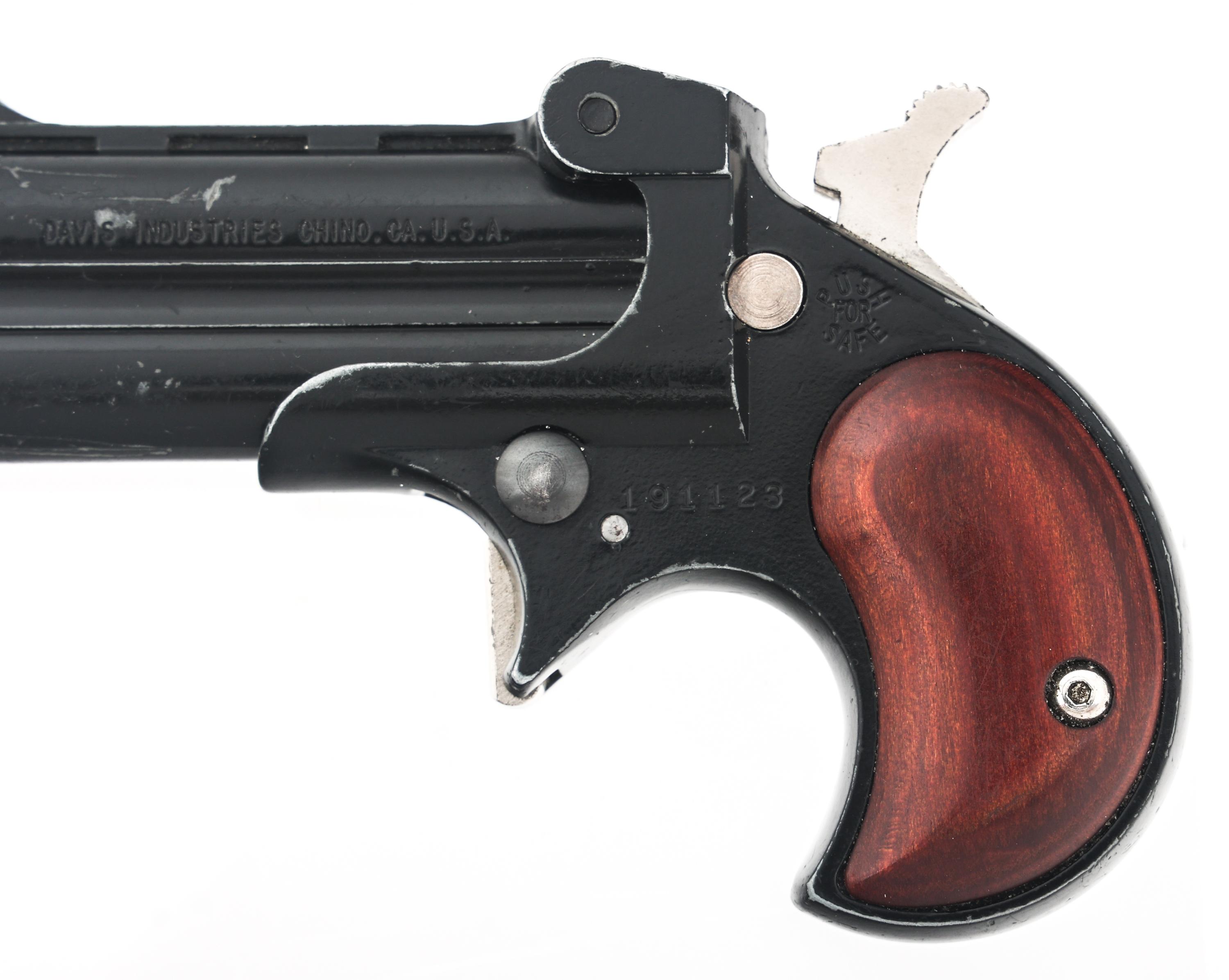 DAVIS MODEL DM-22 .22 - .22 MAGNUM DERRINGER