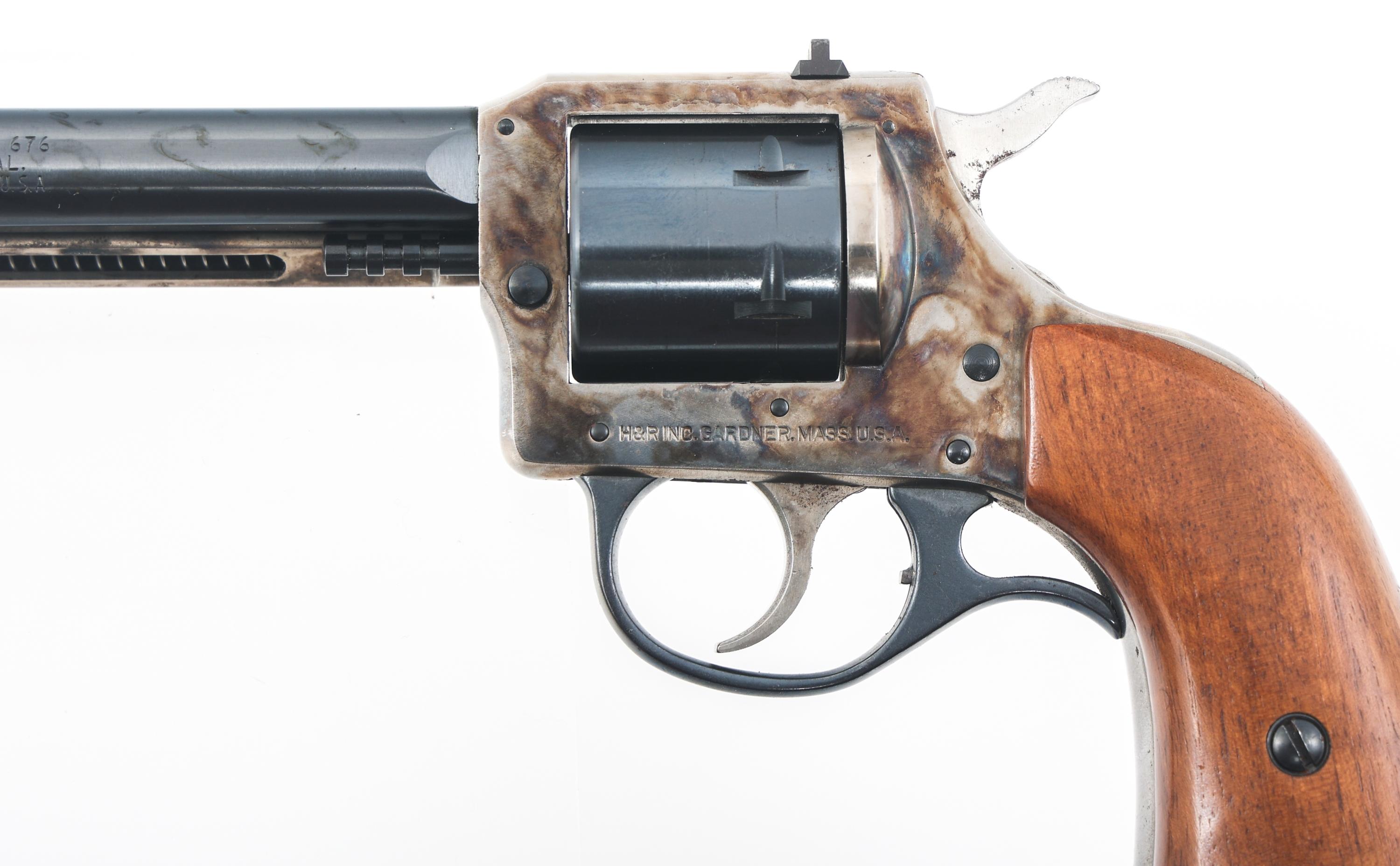 H&R MODEL 676 .22 LR CAL SA REVOLVER