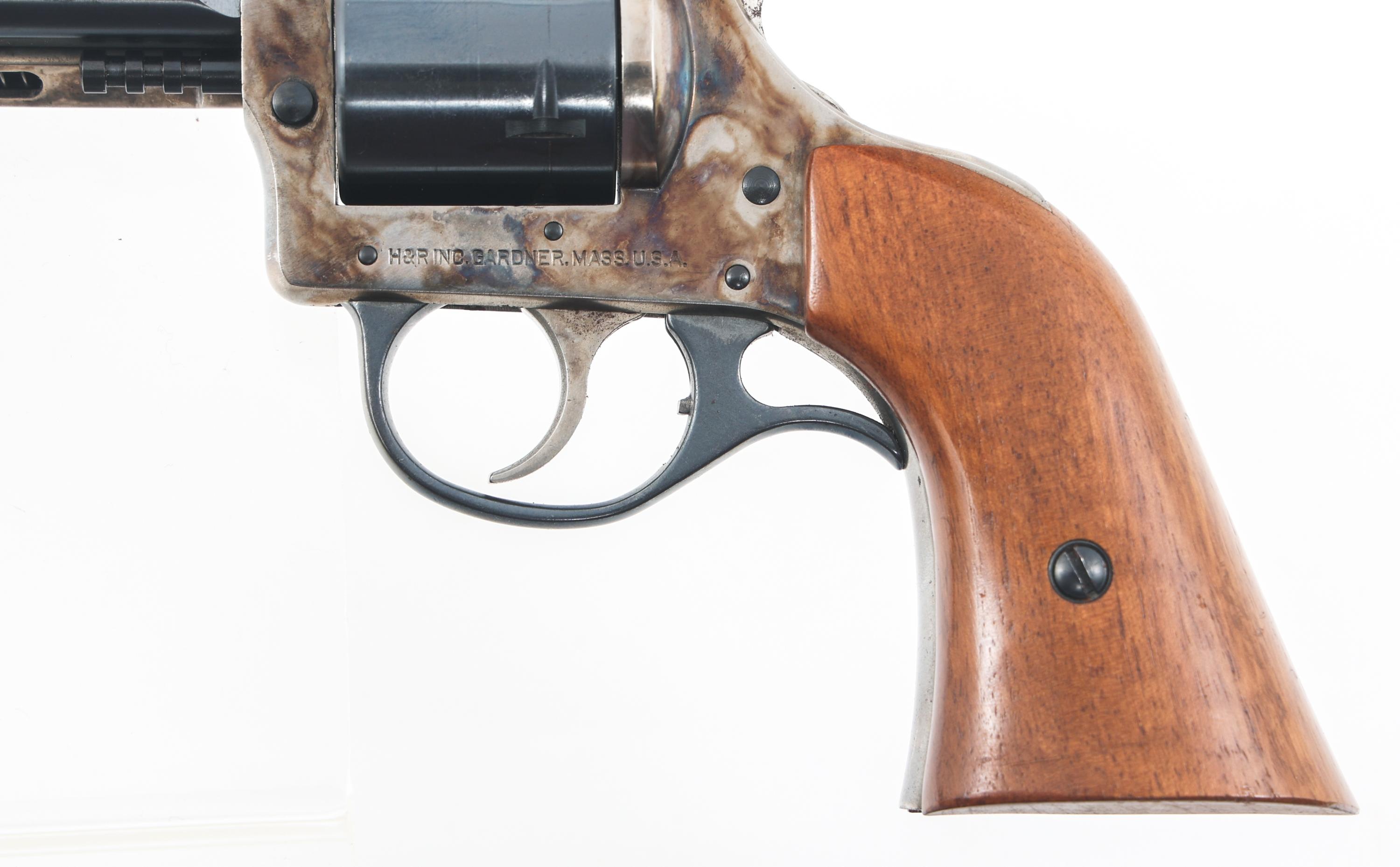 H&R MODEL 676 .22 LR CAL SA REVOLVER