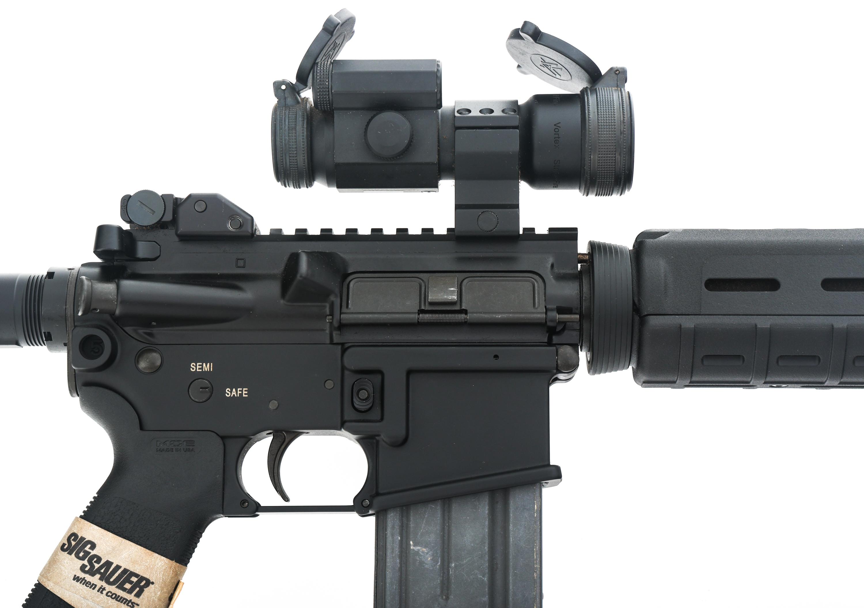SIG SAUER M400 5.56mm CALIBER SEMI AUTOMATIC RIFLE