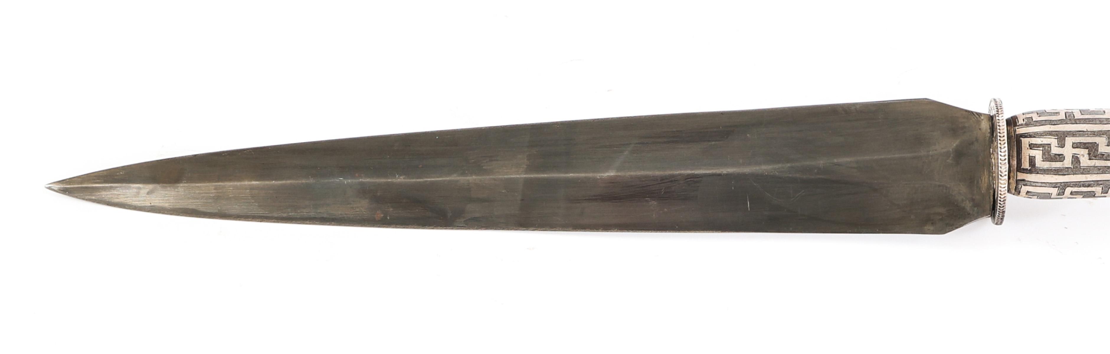 MEXICAN CUSTOM MADE FIGHTING KNIFE