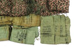 KOREAN WAR - CURRENT US ARMY SANDBAGS & CAMO NET