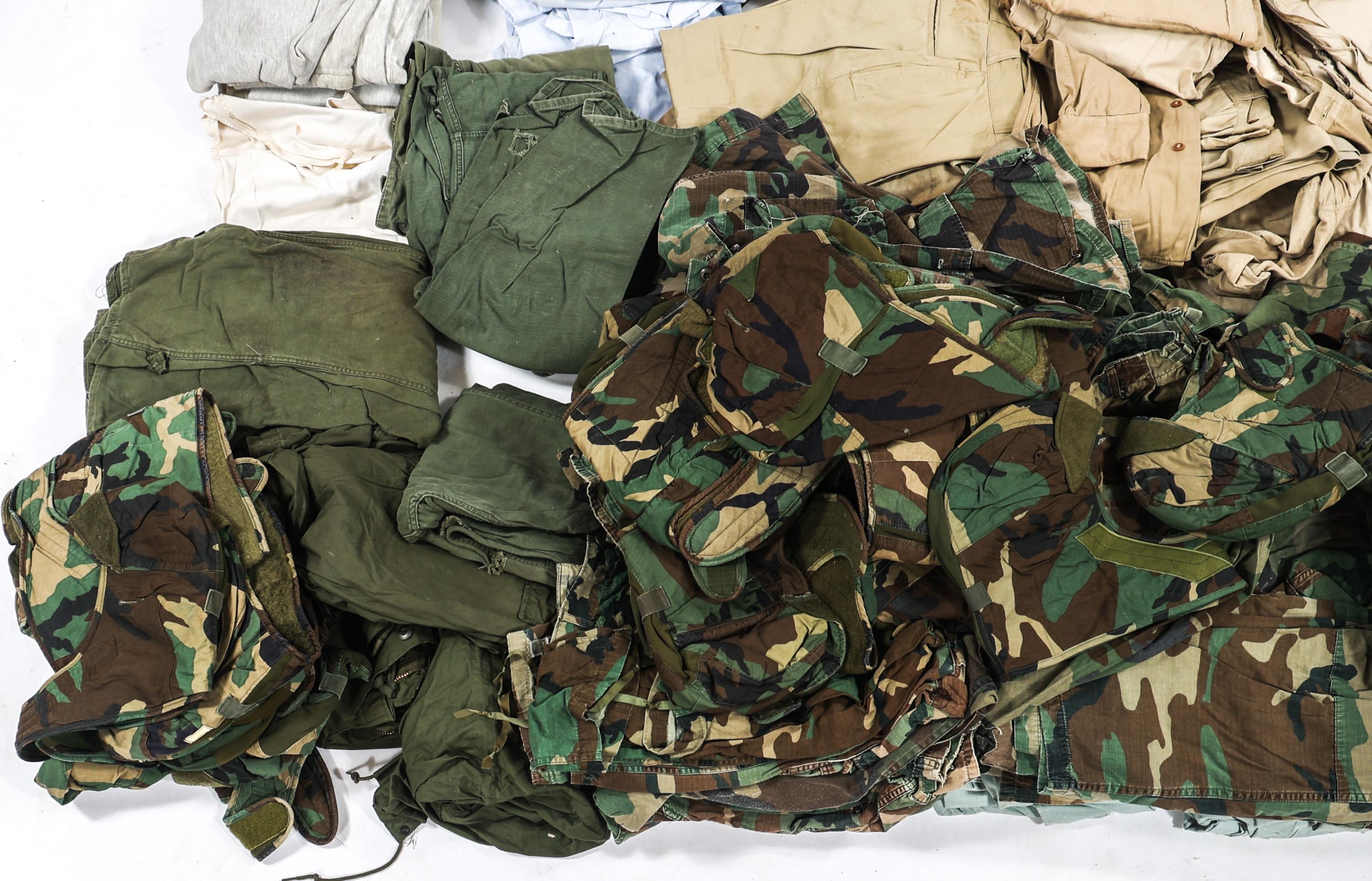 COLD WAR US ARMED FORCES UNIFORM ITEMS