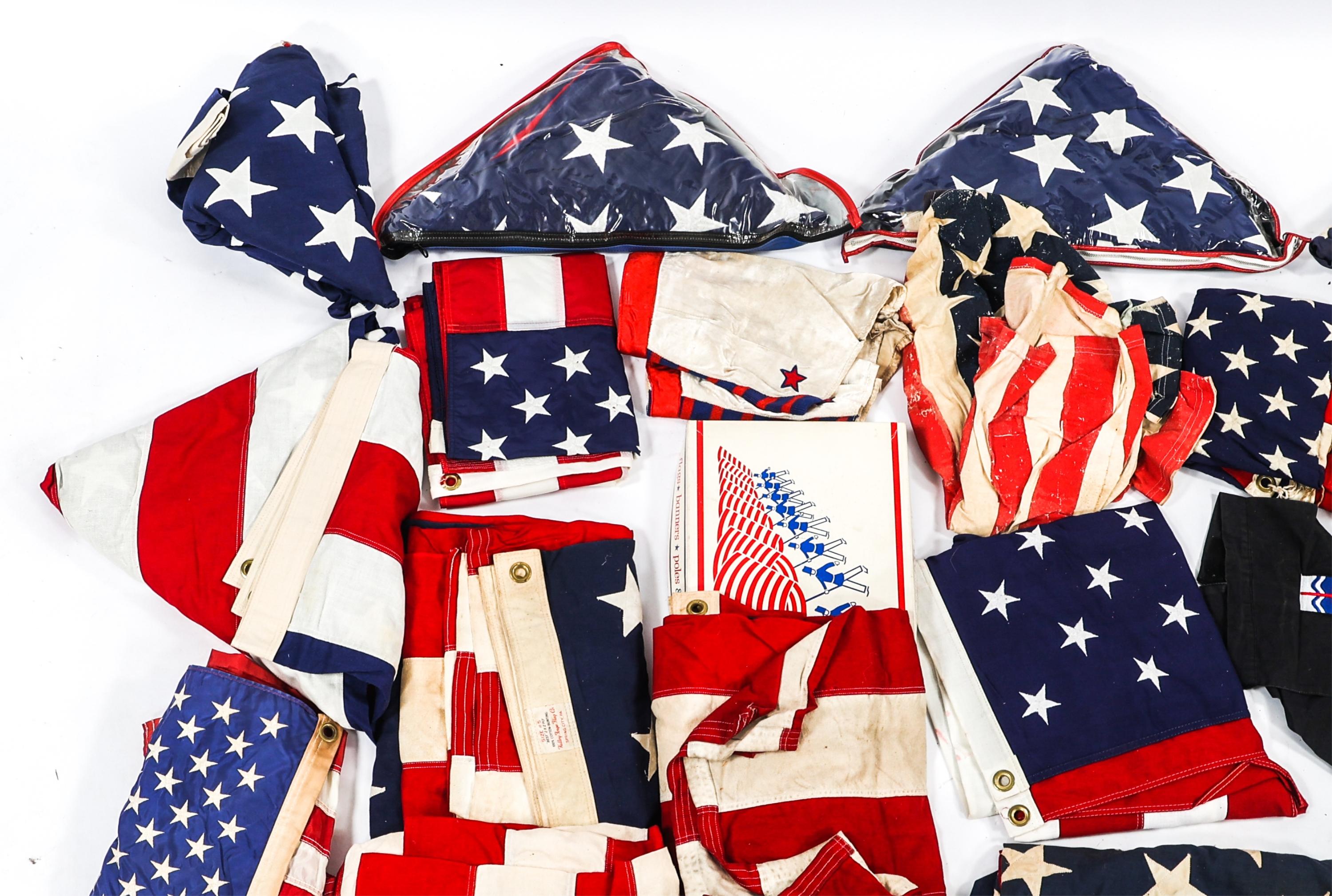 WWII - CURRENT AMERICAN FLAGS 48 & 50 STARS