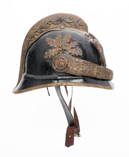 EARLY 20th C. IMPERIAL GERMAN FIREFIGHTER HELMET