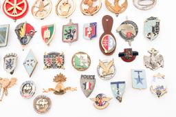 WWII - CURRENT FRENCH INSIGNIA & BERET CAP BADGES