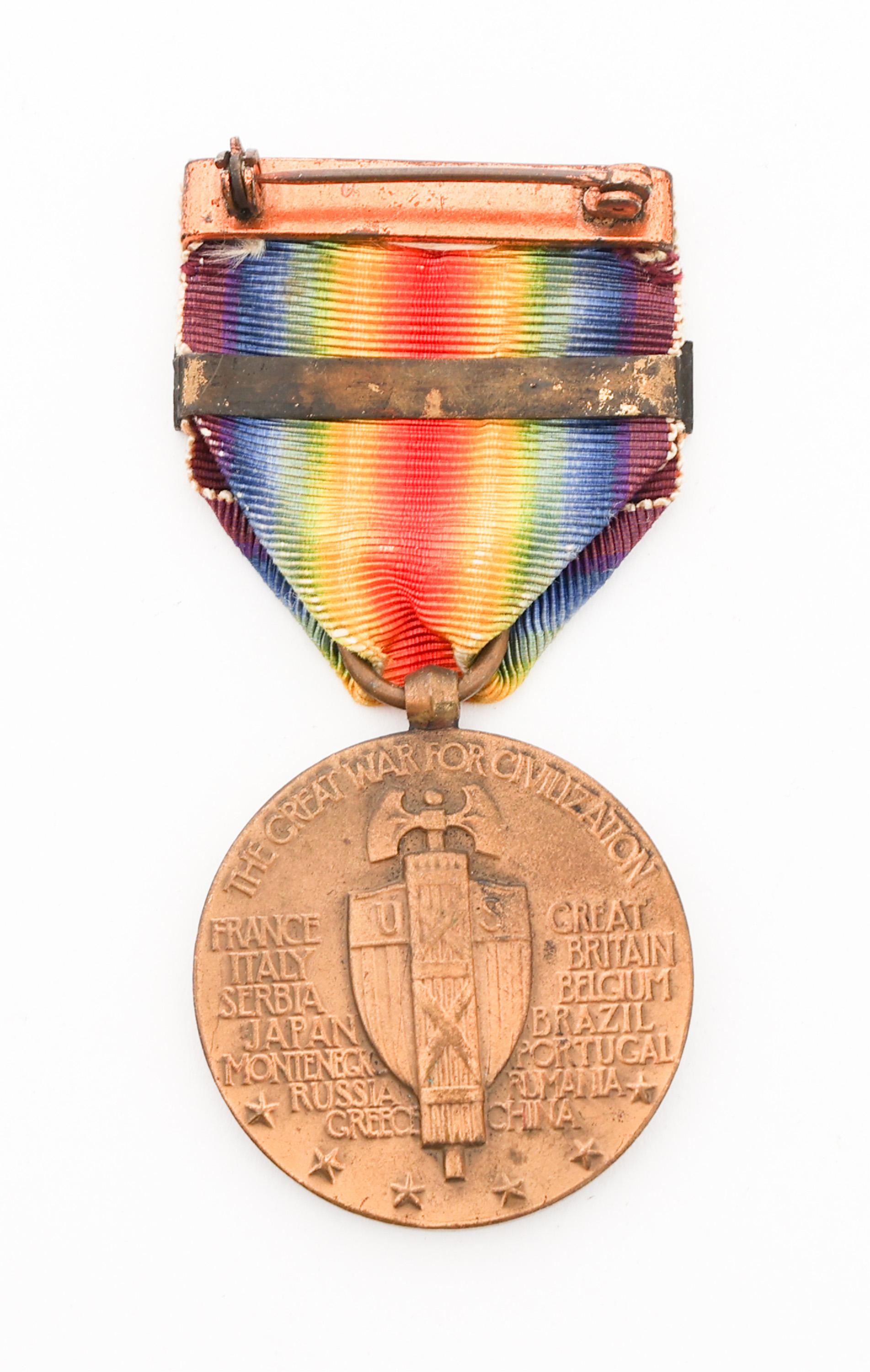 WWI US NAVY VICTORY MEDALS WITH CLASPS