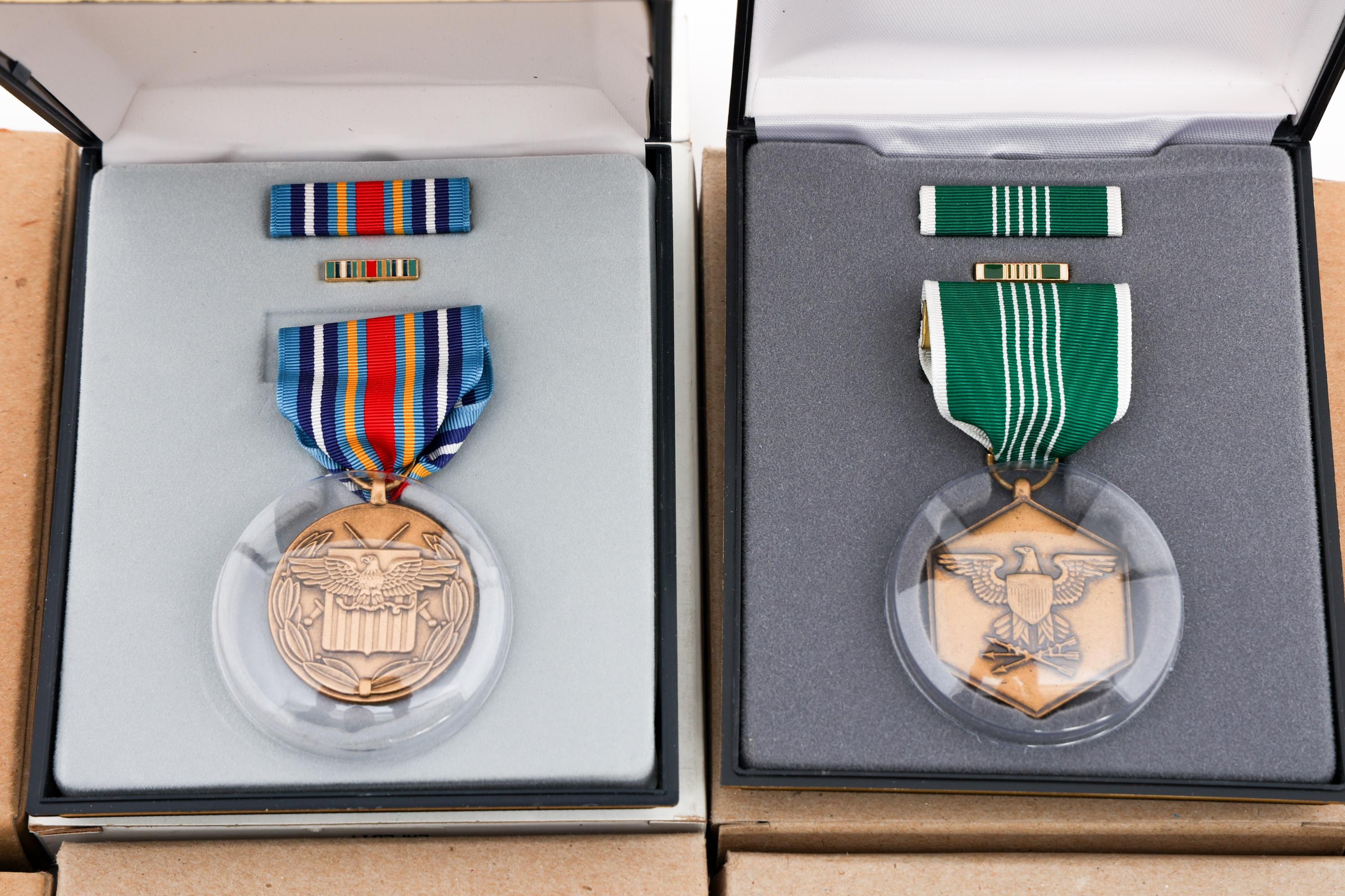 WWII - CURRENT US ARMED FORCES MEDALS WITH CASES