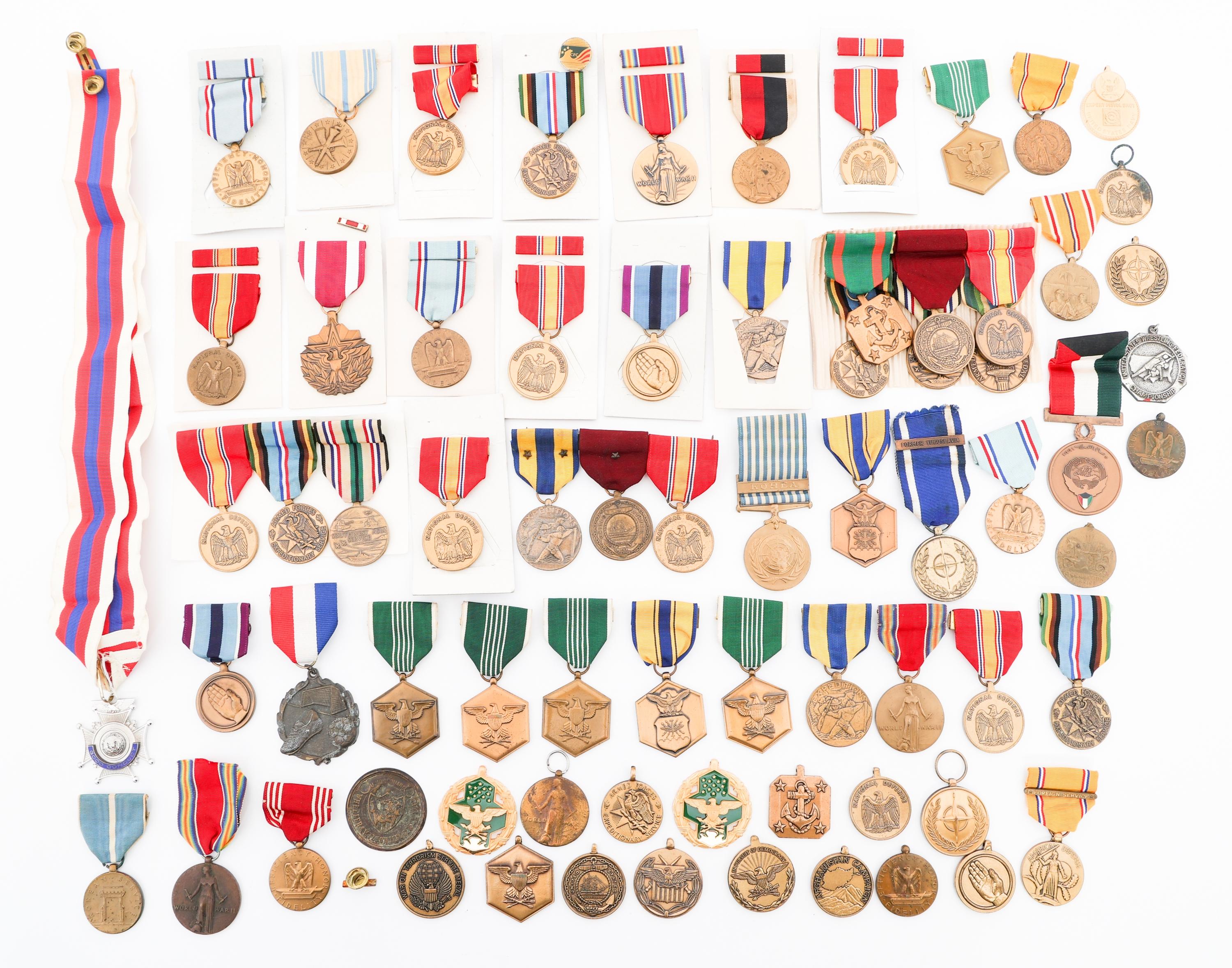 WWII - CURRENT US ARMED FORCES MEDALS