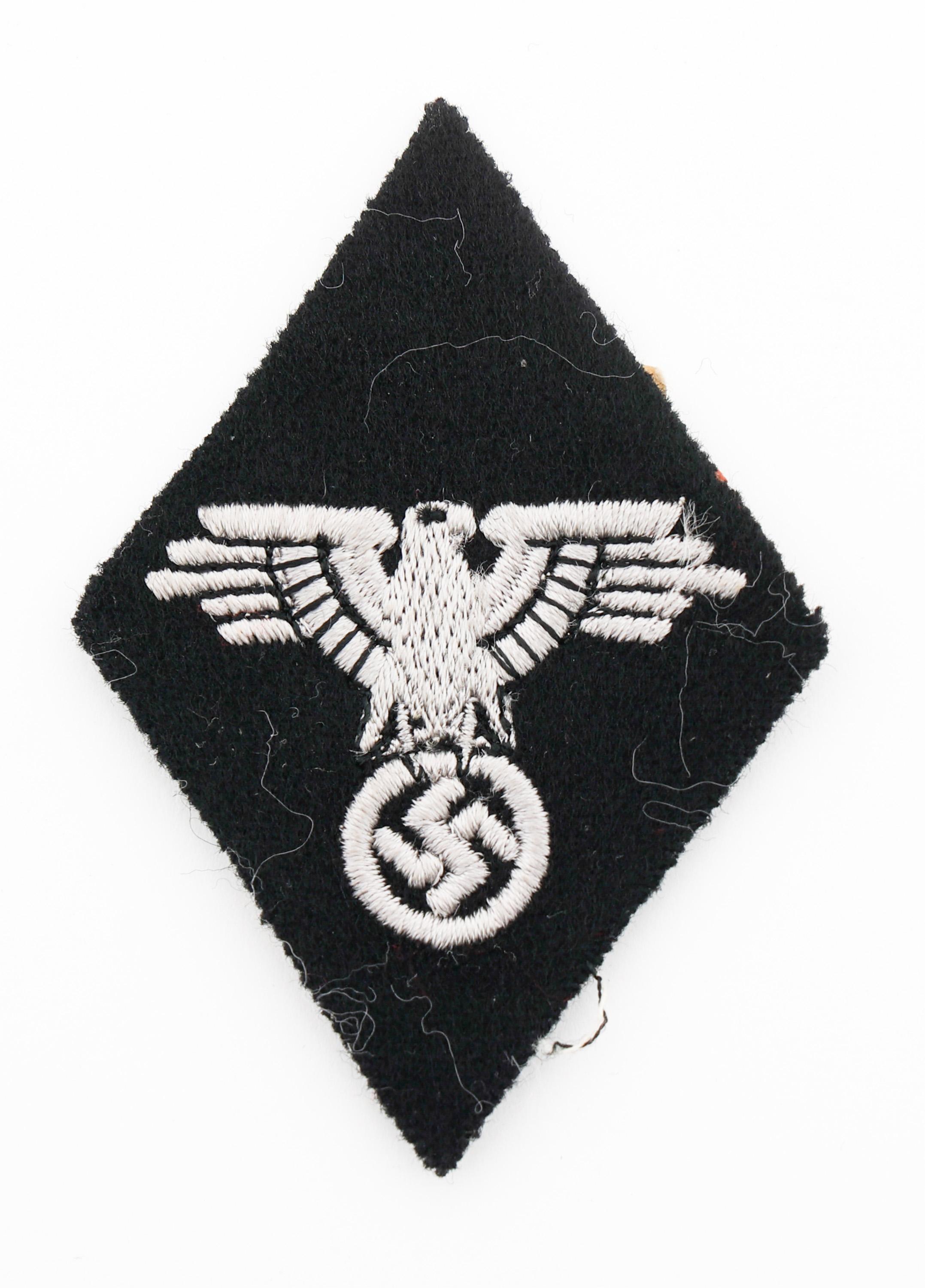 WWII GERMAN SS SLEEVE DIAMONDS & RANK PIP