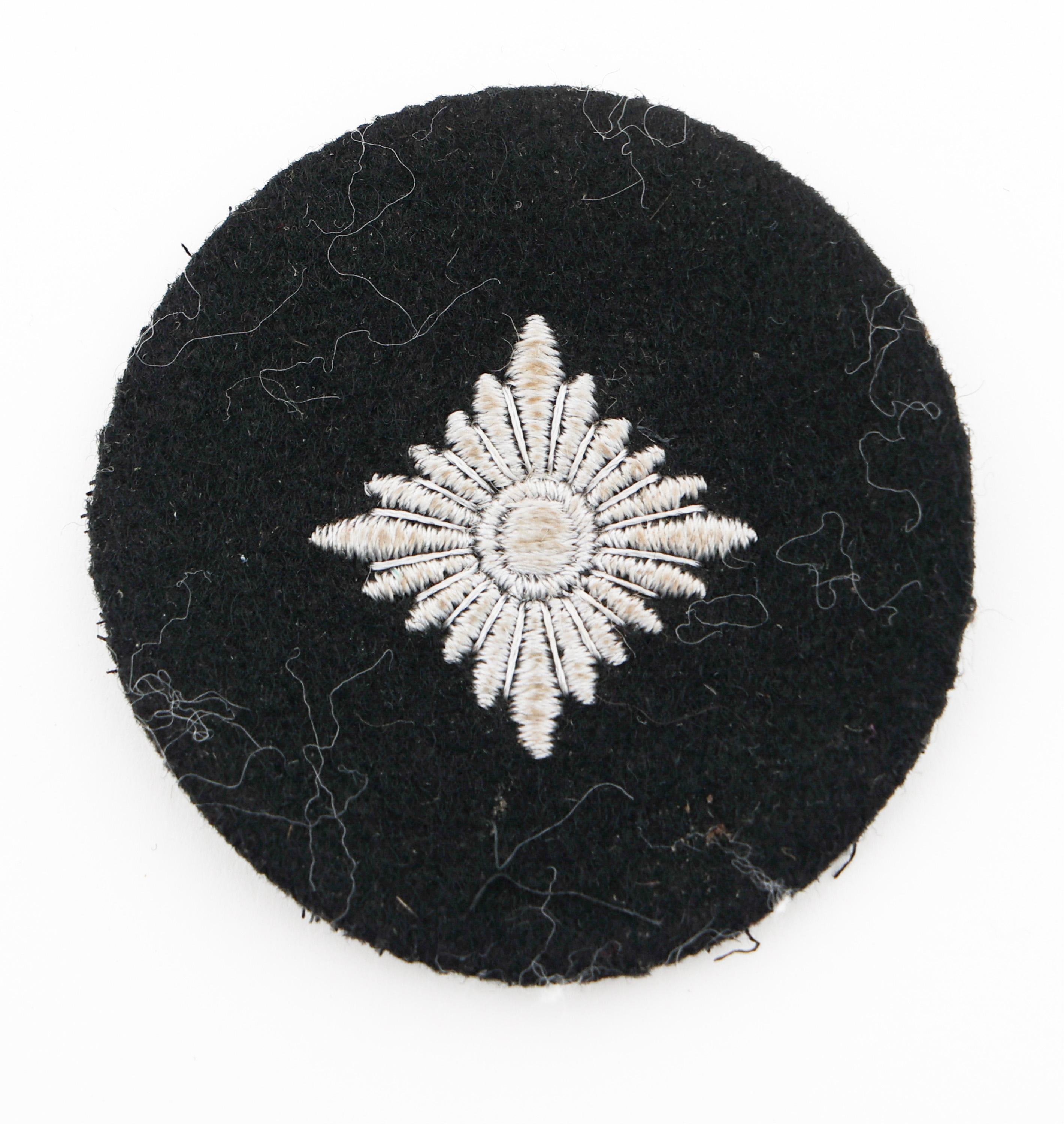 WWII GERMAN SS SLEEVE DIAMONDS & RANK PIP