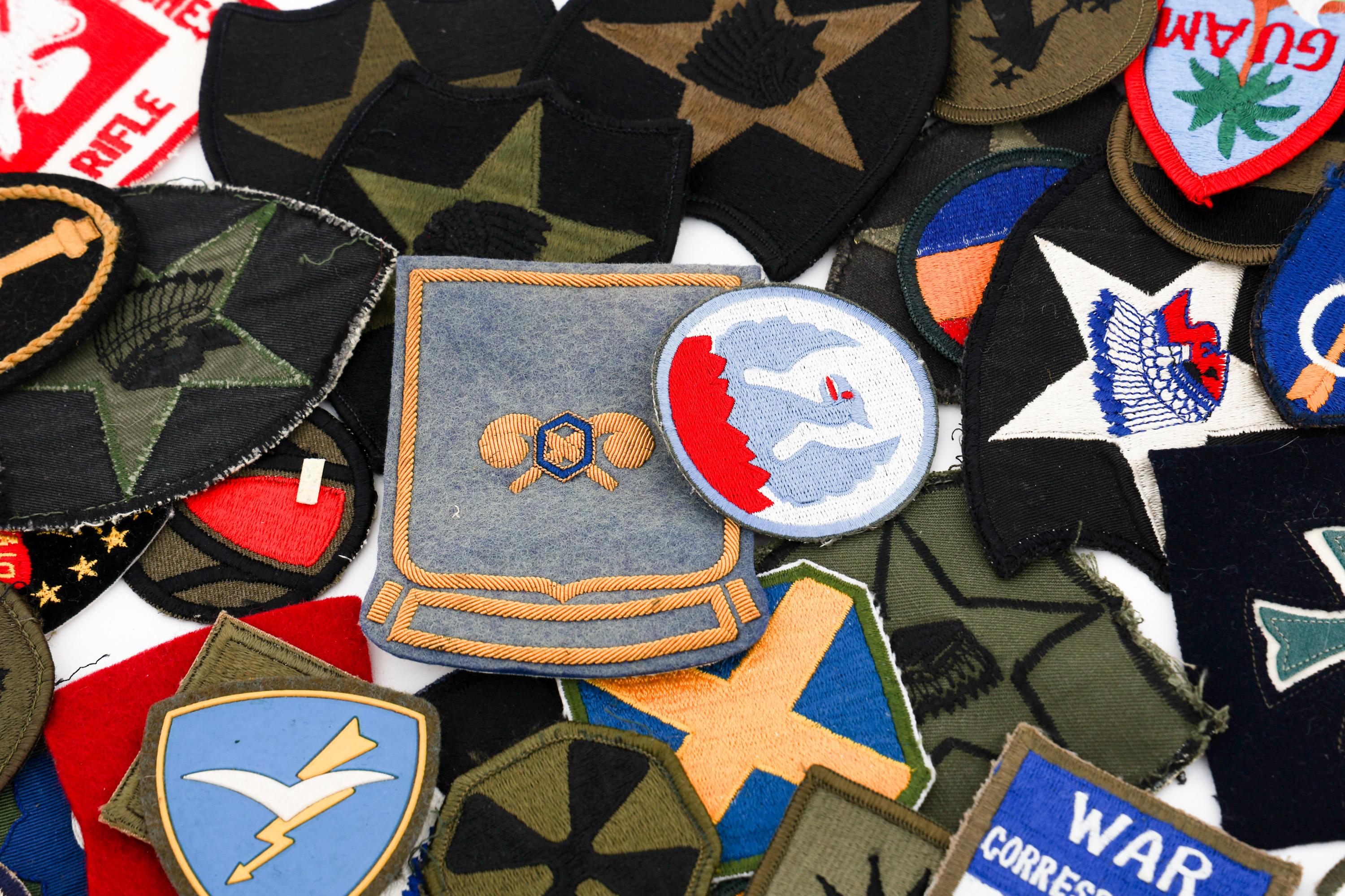 VIETNAM WAR - CURRENT US ARMED FORCES PATCHES